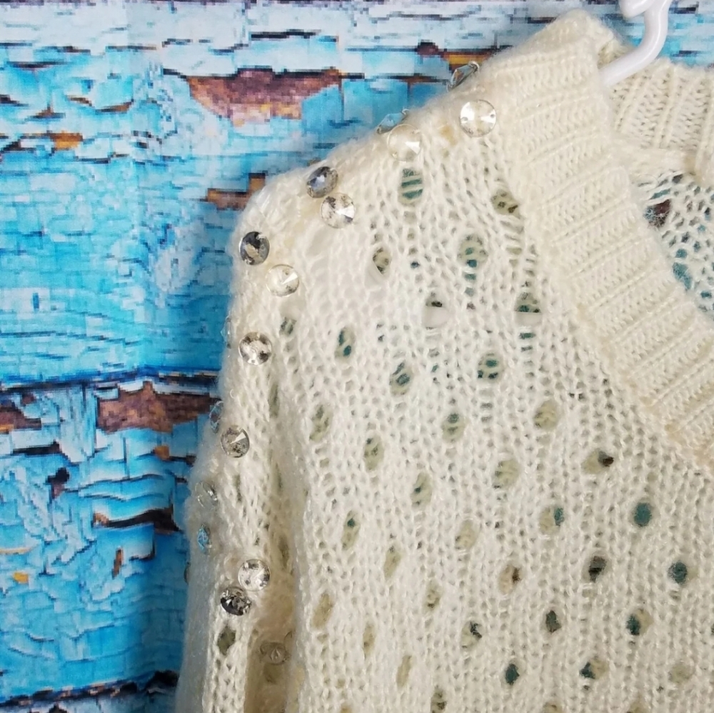 charlotte russe open-knit style hi lo sweater sz M